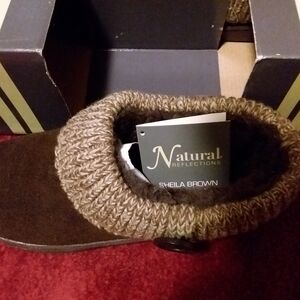 Natural Reflections Brown Knit Cuff Slippers
